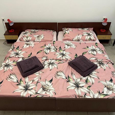 Apartmani Marko Novalja Zewnętrze zdjęcie