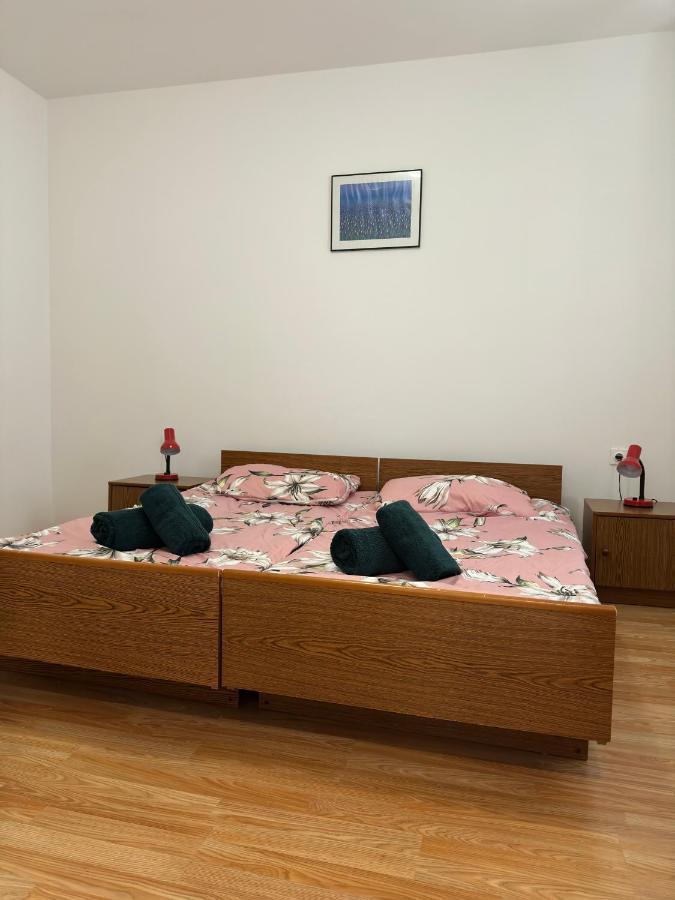 Apartmani Marko Novalja Zewnętrze zdjęcie